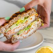 6. Sandwich vegetal con txaka